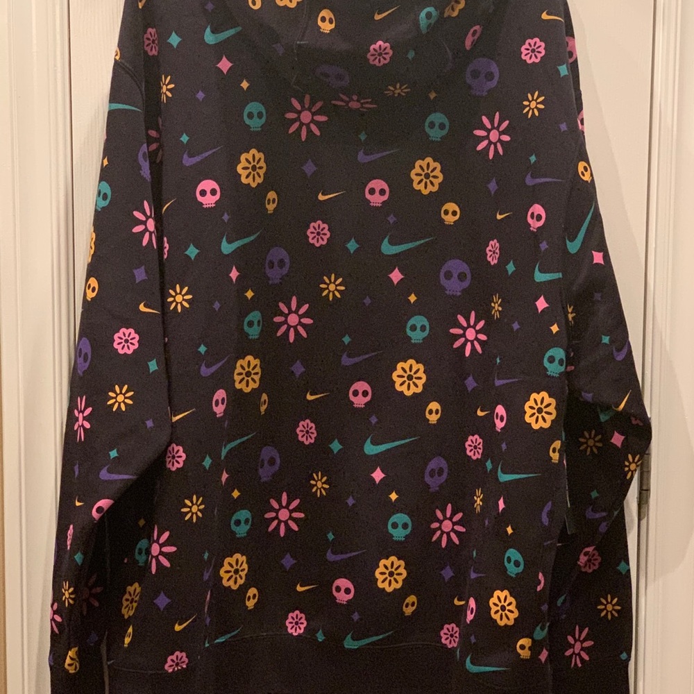 NEW Nike Sportswear Day of The Dead Club Hoodie